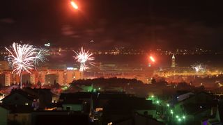 Zadarski doček Nove godine uz veliki vatromet Zadarski doček Nove godine uz veliki vatromet