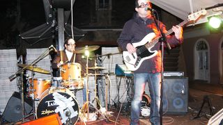 Caffe bar Kult: Kitsch party i Pacific bullets Caffe bar Kult: Kitsch party i Pacific bullets