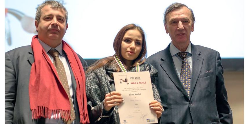 Hana Samaržija osvojila srebrenu medalju na 24. Međunarodnoj filozofskoj olimpijadi Hana Samaržija osvojila srebrenu medalju na 24. Međunarodnoj filozofskoj olimpijadi