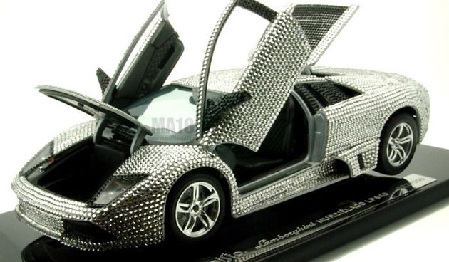 Swarovski Lamborghini (foto: sutoholik.net)