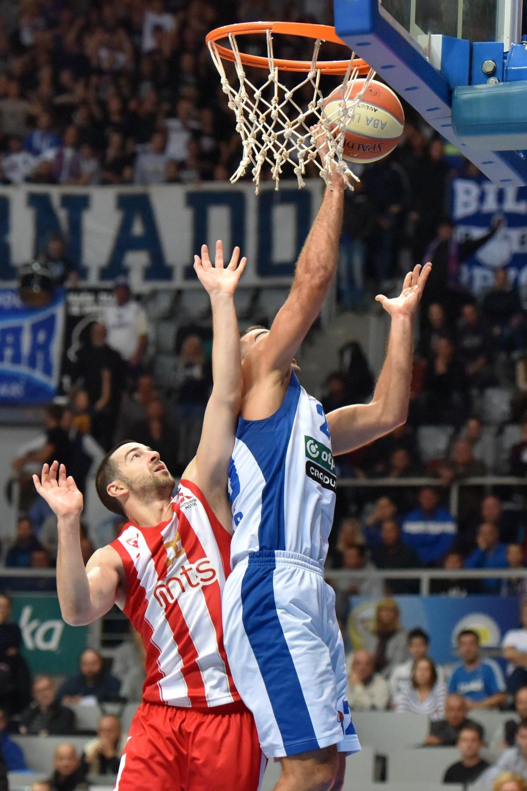 ABA liga, 9. kolo: KK Zadar – KK Crvena Zvezda 76-88 ABA liga, 9. kolo: KK Zadar – KK Crvena Zvezda 76-88