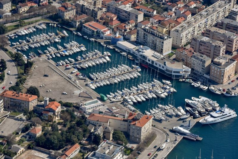 Zadar – Tankerkomercova marina u gradskoj luci. Photo: Dino Stanin/PIXSELL
