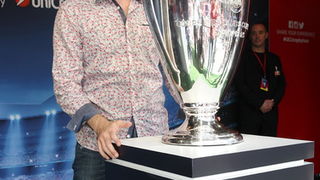 Tarik Filipović, Mila Horvat i Renata Sopek na predstavljanju trofeja Lige prvaka Tarik Filipović, Mila Horvat i Renata Sopek na predstavljanju trofeja Lige prvaka