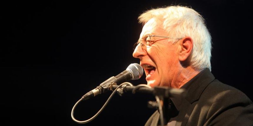 U zadarskom Arsenalu nastupio je Oliver Dragojevic pred mnogobrojnom publikom. Photo: Filip Brala/PIXSELL U zadarskom Arsenalu nastupio je Oliver Dragojevic pred mnogobrojnom publikom. Photo: Filip Brala/PIXSELL