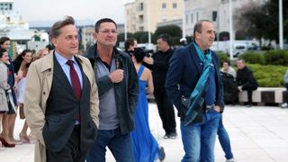 04.04.2014., Zadar – Australac Jason Grdovich zaprosio je svoju djevojku na Morskim Orguljama nakon devet godina veze, a cinu su svjedocili popularni pjevac Mladen Grdovic, gradonacelnik Bozidar Kalmeta, predsjednik zadarske TZ Zvonko Supe te mnogi medi