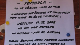 Crna ovca u Baški na otoku Krku Crna ovca u Baški na otoku Krku