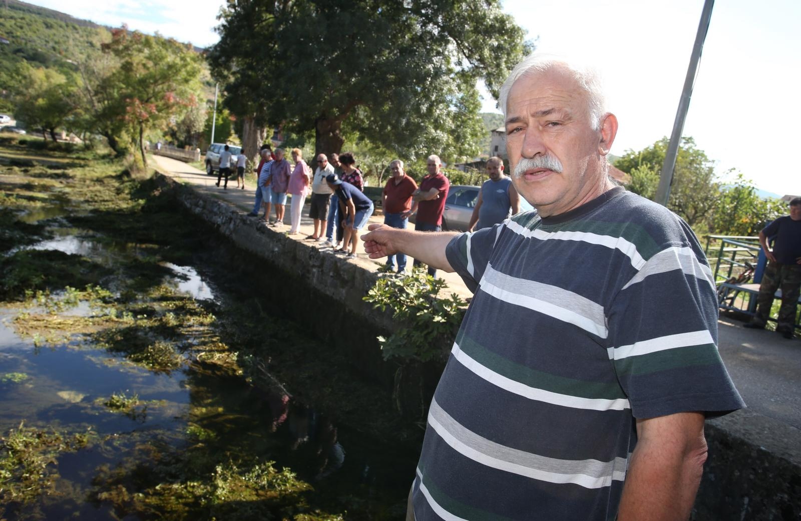 Nakon potresa presušio izvor Vrljike u Proložcu Nakon potresa presušio izvor Vrljike u Proložcu