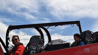 Krila Oluje i Red Arrows preletjeli iznad Zadarskog kanala