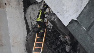 Urušio se nadvožnjak u Italiji Urušio se nadvožnjak u Italiji