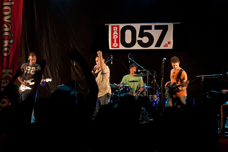 Karlovačko koncert na Trgu pet bunara, foto: Luka Dubroja Karlovačko koncert na Trgu pet bunara, foto: Luka Dubroja