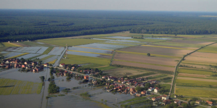 Poplavljene kuće, foto: Media servis Poplavljene kuće, foto: Media servis