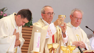 U Skabrnji odrzano veliko misno slavlje i procesija povodom blagdana Velike Gospe U Skabrnji odrzano veliko misno slavlje i procesija povodom blagdana Velike Gospe