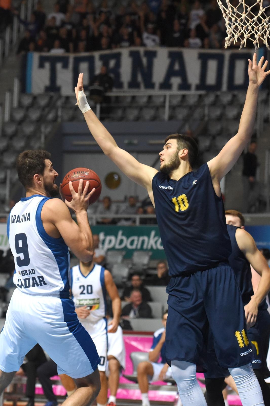 HT Premijer liga, 2. kolo: KK Zadar – KK Zagreb 124-99 HT Premijer liga, 2. kolo: KK Zadar – KK Zagreb 124-99