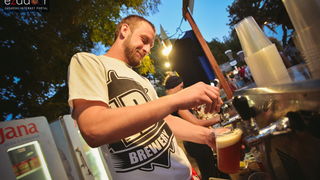 Zadar Craft Beer festival 2017 na zadarskoj rivi Zadar Craft Beer festival 2017 na zadarskoj rivi