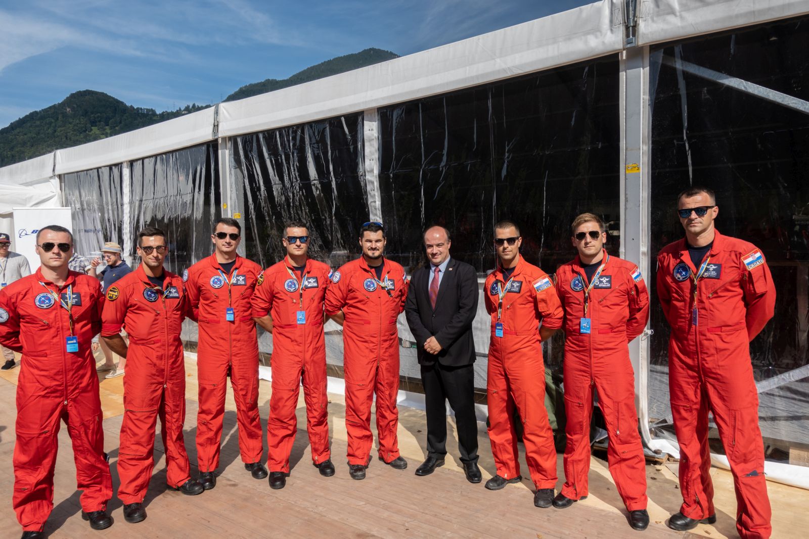 “Krila Oluje” nastupila u Švicarskoj