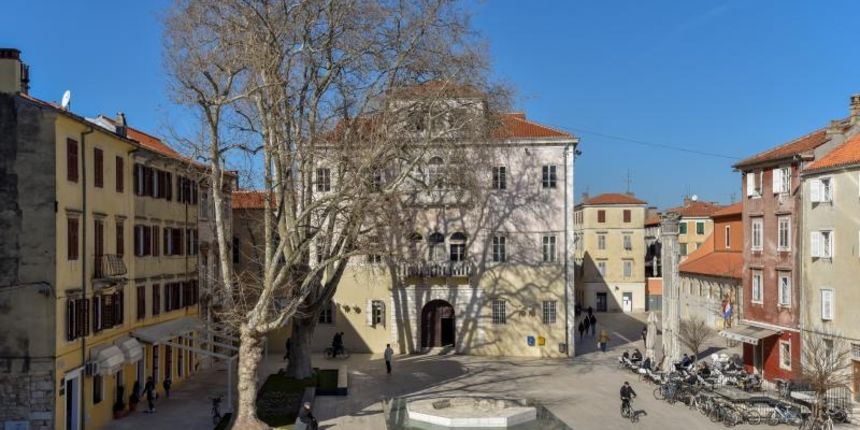 Zadar – Trg Petra Zoranica. Photo: Dino Stanin/PIXSELL Zadar – Trg Petra Zoranica. Photo: Dino Stanin/PIXSELL