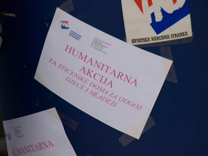 Prodaja oslikanih uskrsnih pisanica