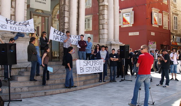 Image 1199533 (auto)