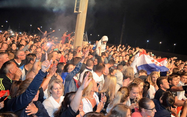 Biograd na Moru: Thompson @ Aquatic Beach Club. Foto: Gordana Šarić Biograd na Moru: Thompson @ Aquatic Beach Club. Foto: Gordana Šarić