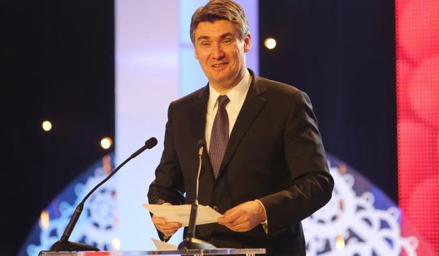 25.10.2013., Zadar – U Falkensteiner hotelu u Punta Skali dodjeljene su nagrade “Covjek – kljuc uspjeha u turizmu”. Svecanosti su prisustvovali premijer Zoran Milanovic te ministri Darko Lorencin i Gordan Maras te brojni drugi uvazeni gosti. Photo: Fili