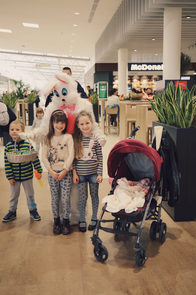 Uskrsni zeko u Supernova centru