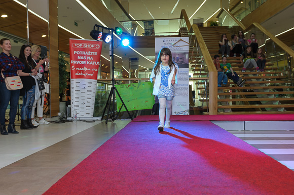 Dječja modna revija u Bure Centru Biograd