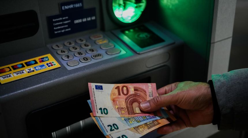 Image 5985911 (auto) Image 5985911 (auto)