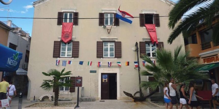 Zavičajni muzej Biograd Zavičajni muzej Biograd