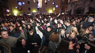 Doček Nove 2009. na Narodnom trgu (foto: Marin Gospić)