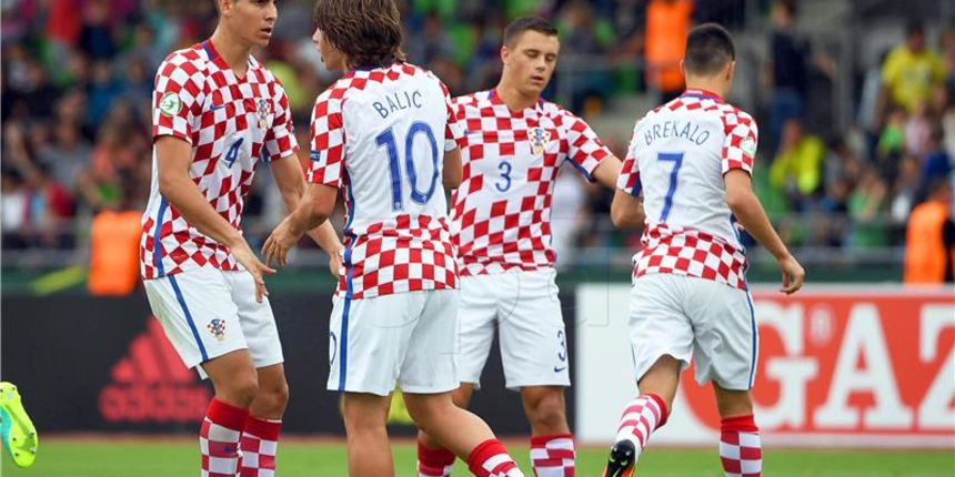Hrvatska U19 reprzentacija poražena od Nizozemske. Balić, Brekalo. Foto: Hina