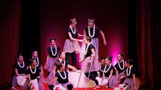 Igrajmo se: Zabranjeno mlađima od 15 strana A