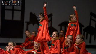 Predstava “Odgojoj” Plesne udruge Gesta u HNK Zadar