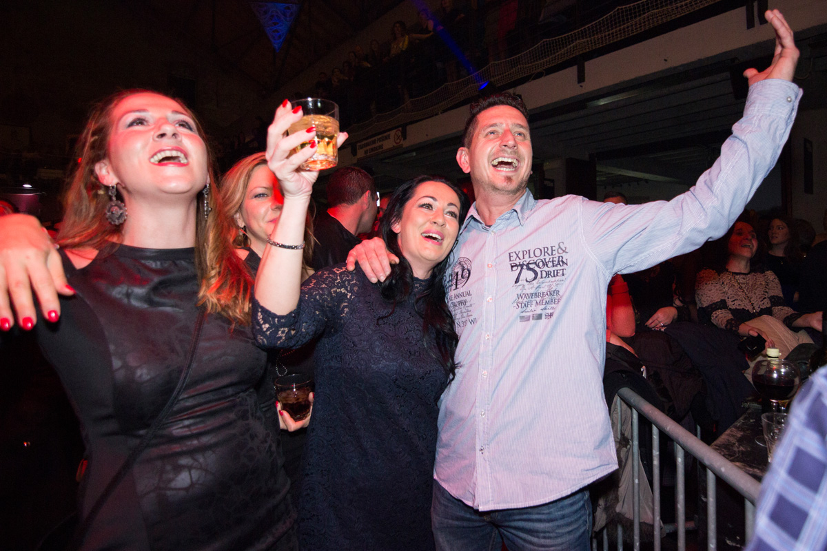 Božićni koncert Tomislava Bralića i klape Intrade u zadarskom klubu Arsenal 25. prosinca 2016.