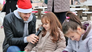 Sveti Nikola darivao mališane na Viru, Krampus bez posla Sveti Nikola darivao mališane na Viru, Krampus bez posla