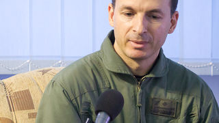 U 93. zrakoplovnoj bazi u vojarni “Zemunik” je u tijeku još jedan letački obučni ciklus pilota na helikopteru Bell 206 B za let u noćnim uvjetima s tzv. NVG opremom, foto: D. Belančić U 93. zrakoplovnoj bazi u vojarni “Zemunik” je u tijeku još jedan letački obučni ciklus pilota na helikopteru Bell 206 B za let u noćnim uvjetima s tzv. NVG opremom, foto: D. Belančić