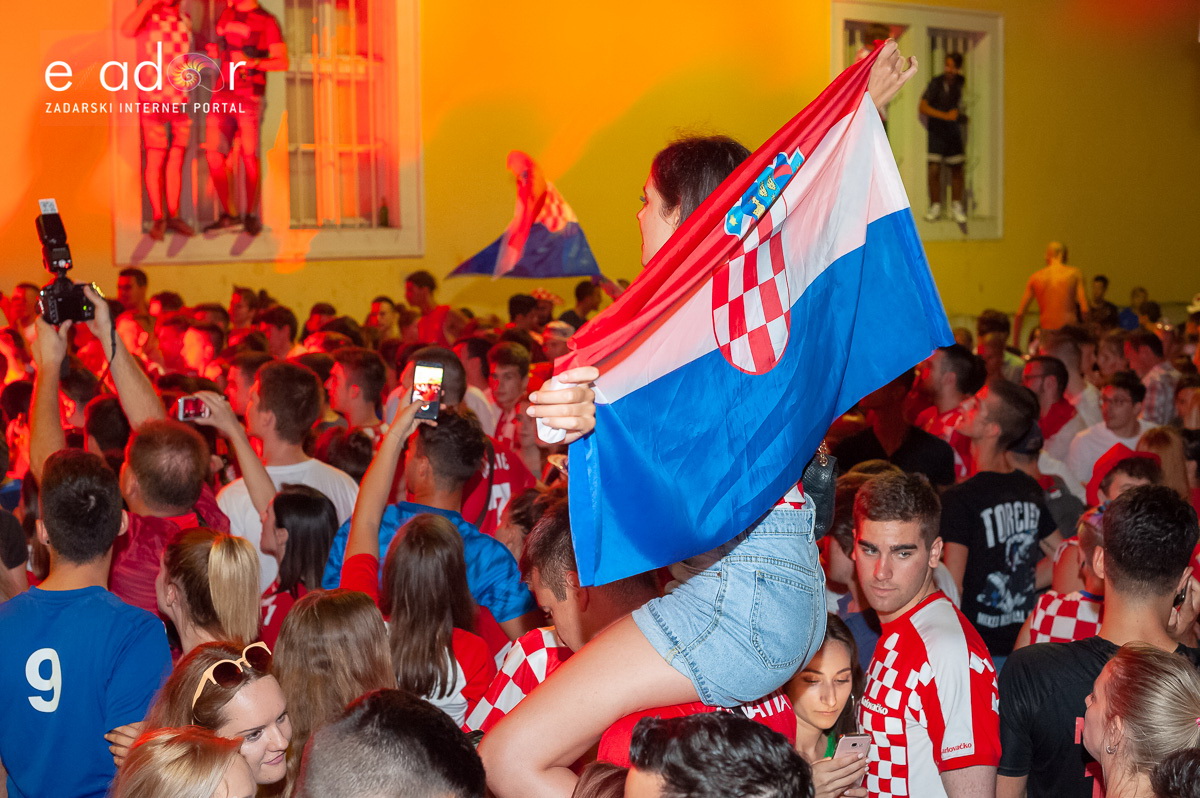 Zadar je gorio: Velika fešta nakon plasmana Vatrenih u finale Svjetskog prvenstva