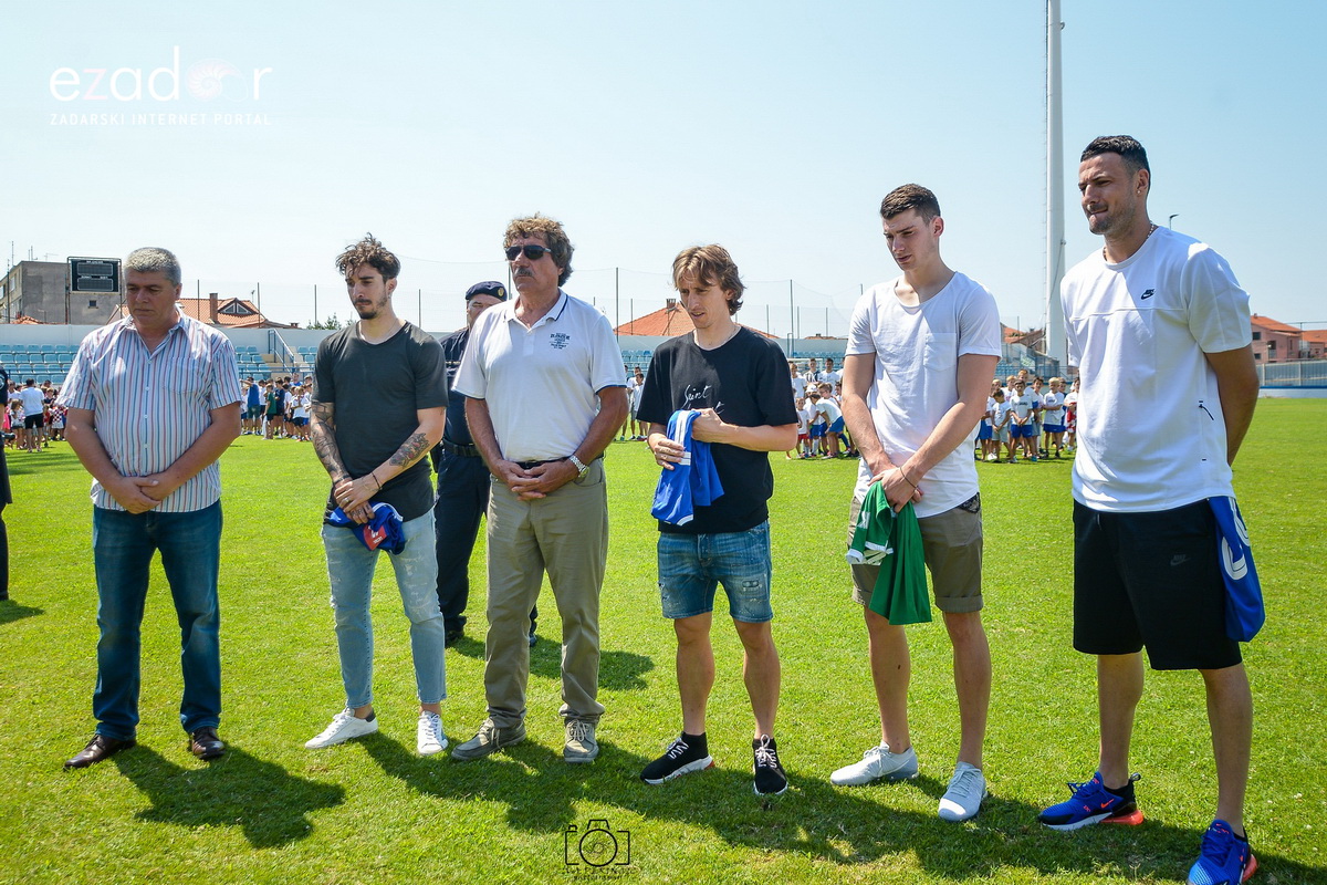 Zadarska vatrena četvorka na Stanovima se družila s mladim zadarskim nogometašima