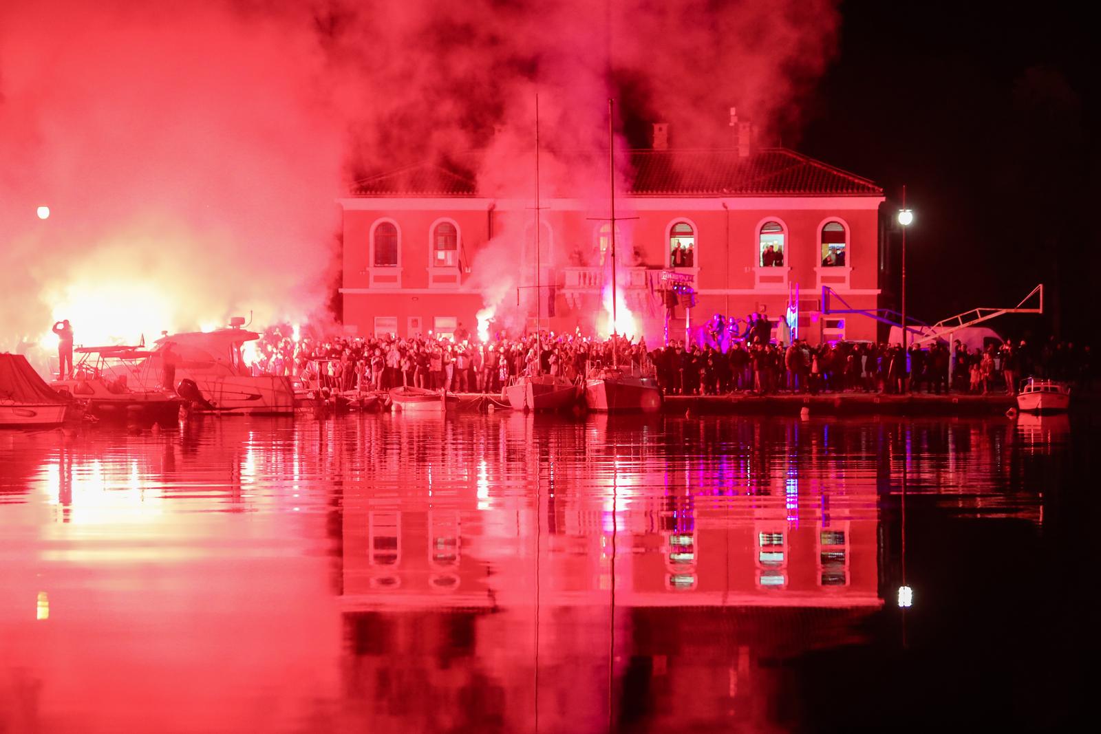Veličanstveni doček brončanog Joška Gvardiola @ Novigrad Veličanstveni doček brončanog Joška Gvardiola @ Novigrad