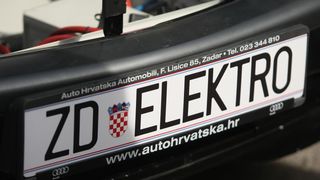 03.04.2014., Zadar – U Solarnom centru na Putu Murvice prezentirano je vozilo koje pokrece iskljucivo elektricna energija. Automobil su u cetiri mjeseca rada napravili ucenici Strukovne skole Vice Vlatkovica Valentino Raspovic, Andjelo Pastuovic i Toni 03.04.2014., Zadar – U Solarnom centru na Putu Murvice prezentirano je vozilo koje pokrece iskljucivo elektricna energija. Automobil su u cetiri mjeseca rada napravili ucenici Strukovne skole Vice Vlatkovica Valentino Raspovic, Andjelo Pastuovic i Toni