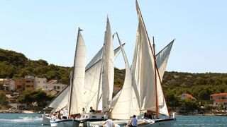 Betina: Regata na latinsko idro “Za dušu i tilo”. Photo: Duško Jaramaz/PIXSELL