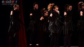 Predstava “Odgojoj” Plesne udruge Gesta u HNK Zadar