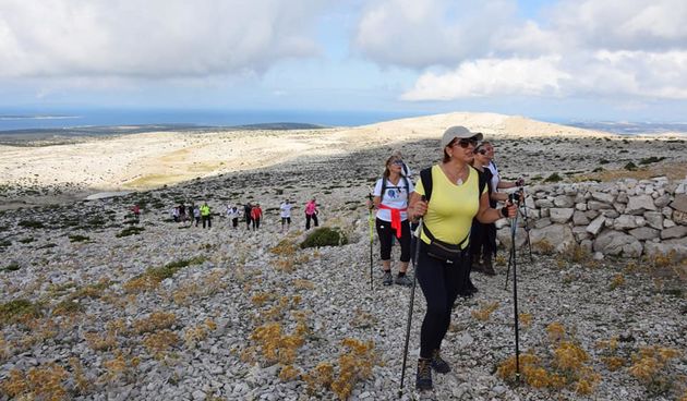 Pag: Nordijsko hodanje Mjesečevim otokom