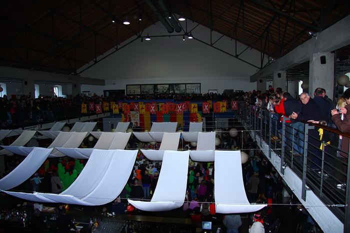 Karnevalić Radija 057, 8. veljače 2013. foto: Čedo Kaica Karnevalić Radija 057, 8. veljače 2013. foto: Čedo Kaica