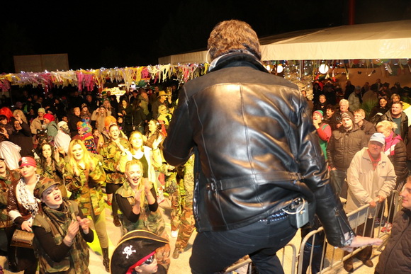 Virski karneval & maškare: Plesna maškarana fešta uz Jasmina Stavrosa