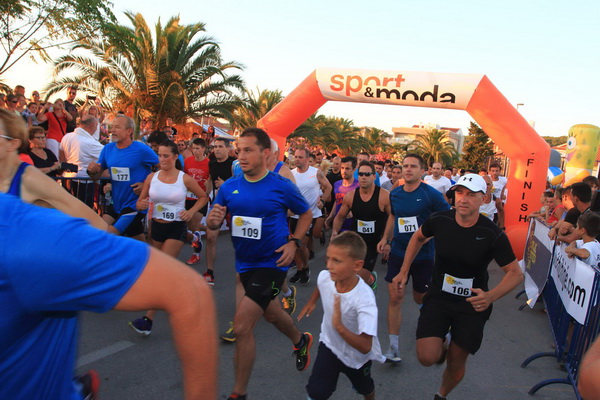 1. Bibinje Summer Run – ulična utrka ulicama Bibinja. Foto. Leo Banić 1. Bibinje Summer Run – ulična utrka ulicama Bibinja. Foto. Leo Banić