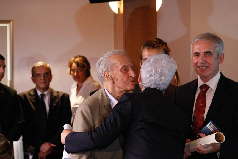 Svečano otvaranje Međunarodne manifestacije vinogradara i vinara Sabatina 2011. Svečano otvaranje Međunarodne manifestacije vinogradara i vinara Sabatina 2011.