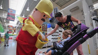 Velika fešta u bauMaxu 8. rujna 2012, Foto: Saša Čuka Velika fešta u bauMaxu 8. rujna 2012, Foto: Saša Čuka