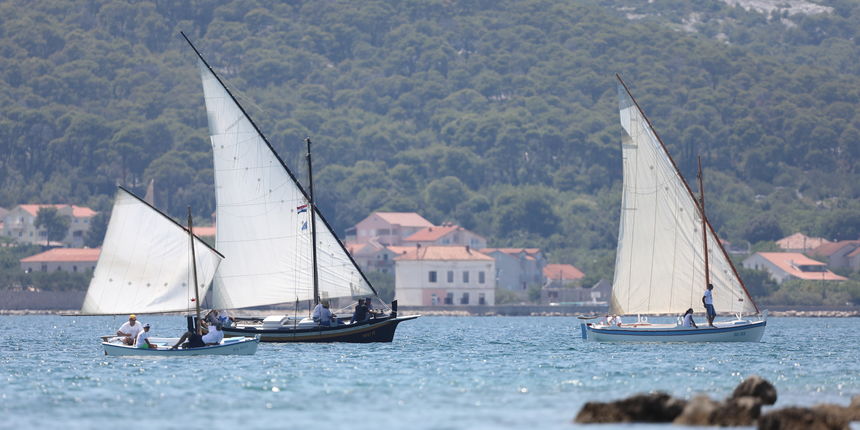 Đir po konalu Đir po konalu