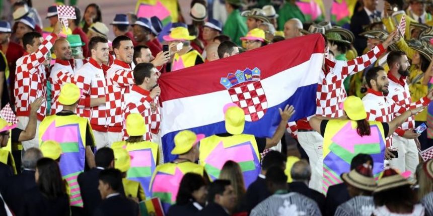 Rio de Janeiro: Ceremonija svečanog otvaranja Olimpijskih igara. Hrvatski olimpijci u defileu predvođenio Josipom Pavićem. Photo: Igor Kralj/PIXSELL Rio de Janeiro: Ceremonija svečanog otvaranja Olimpijskih igara. Hrvatski olimpijci u defileu predvođenio Josipom Pavićem. Photo: Igor Kralj/PIXSELL
