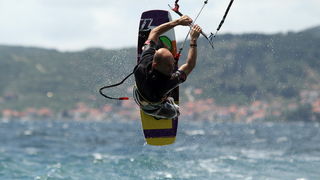 Zadar, 240513
Plaza Kolovare. Jako jugo na zadarsku plazu Kolovare je izmamilo velik broj windsurfera koji jedva cekaju ovakve vremenske prilike kako bi uzivali u omiljenom sportu.
Foto: Jure Miskovic / CROPIX Zadar, 240513
Plaza Kolovare. Jako jugo na zadarsku plazu Kolovare je izmamilo velik broj windsurfera koji jedva cekaju ovakve vremenske prilike kako bi uzivali u omiljenom sportu.
Foto: Jure Miskovic / CROPIX